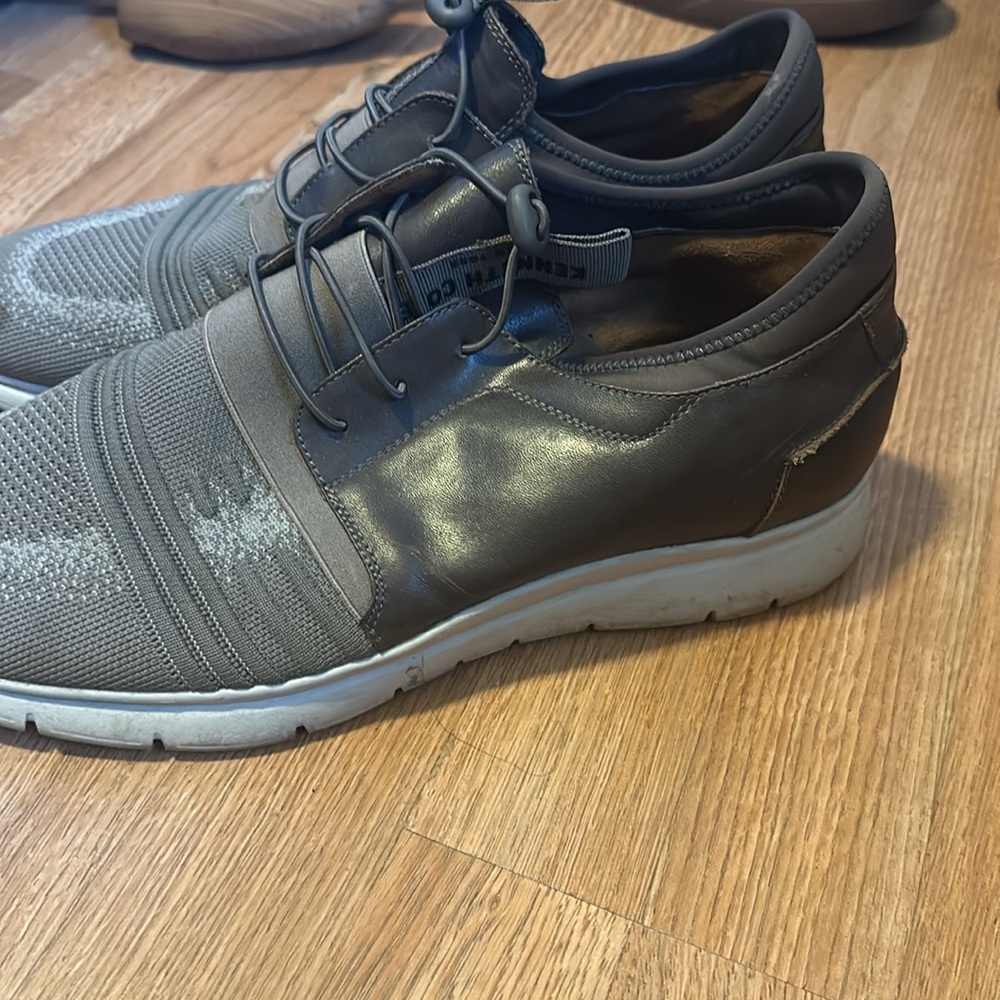 Kenneth Cole Brown Shoes